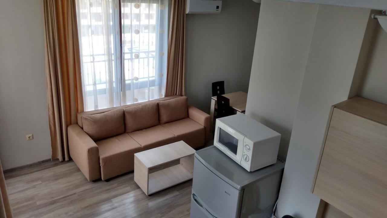 Sorrento Sole Mare Aparthotel Sveti Vlas Ngoại thất bức ảnh