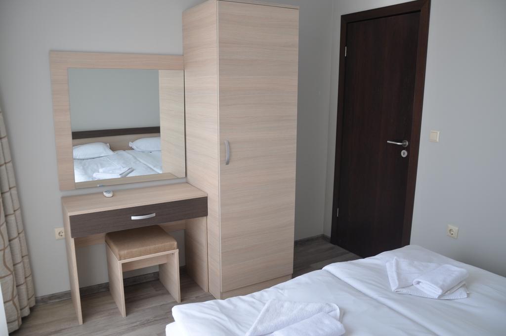 Sorrento Sole Mare Aparthotel Sveti Vlas Ngoại thất bức ảnh