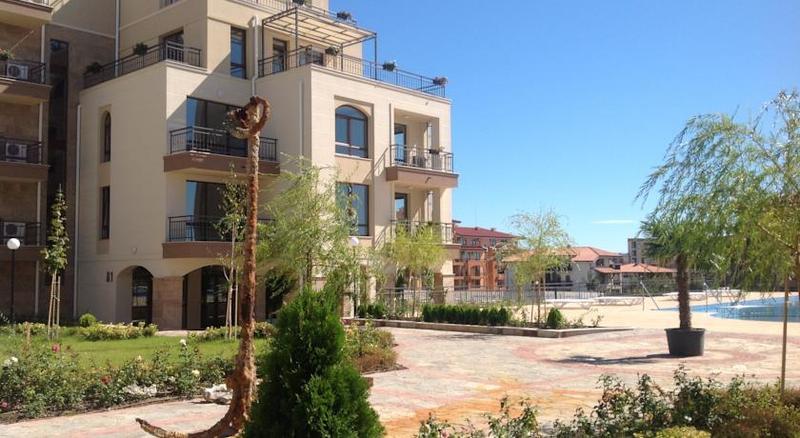 Sorrento Sole Mare Aparthotel Sveti Vlas Ngoại thất bức ảnh