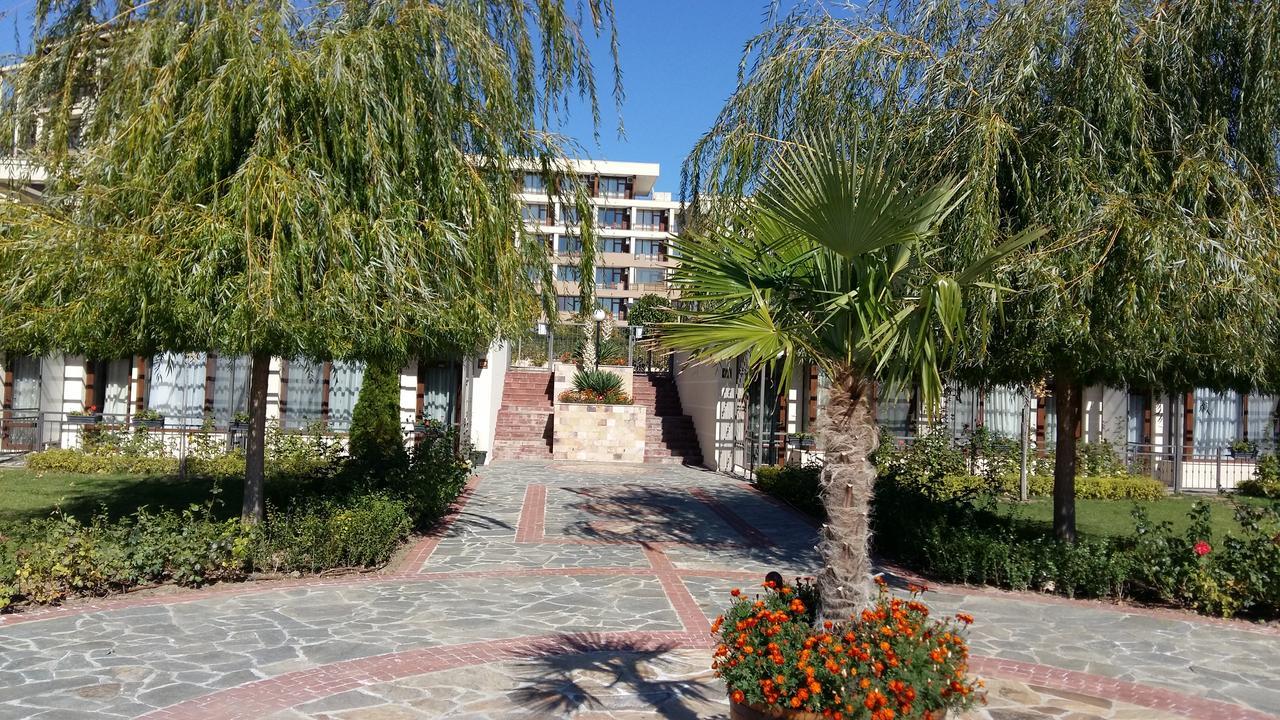 Sorrento Sole Mare Aparthotel Sveti Vlas Ngoại thất bức ảnh