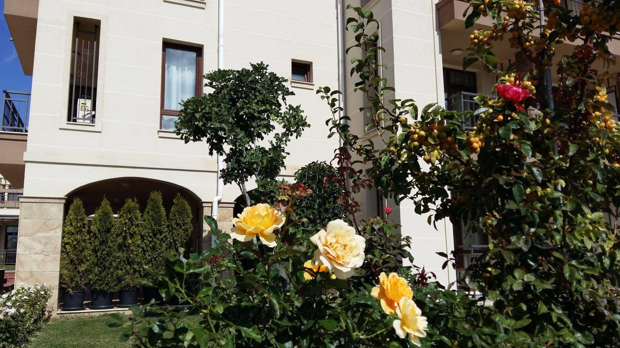 Sorrento Sole Mare Aparthotel Sveti Vlas Ngoại thất bức ảnh